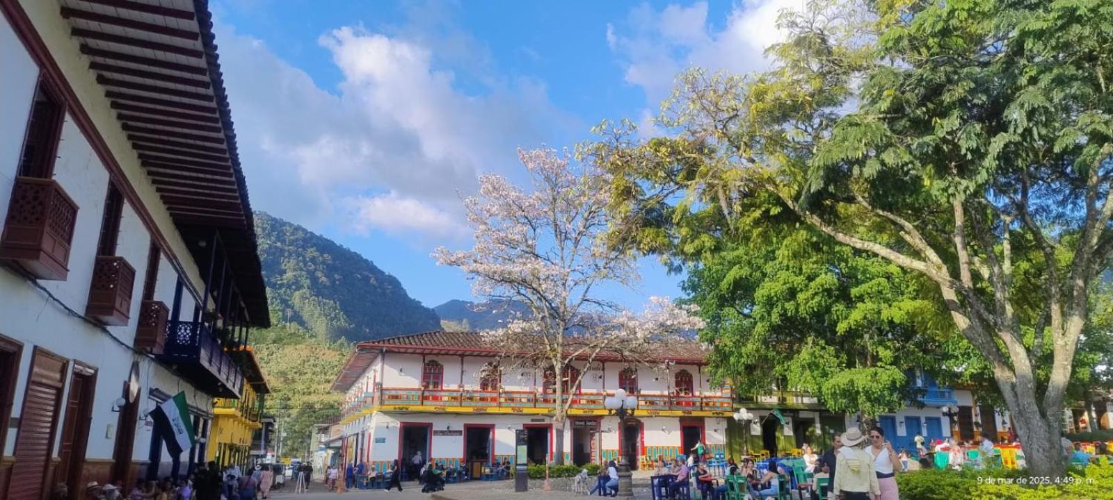 Europa Ecotours Hotel Jardin Ngoại thất bức ảnh